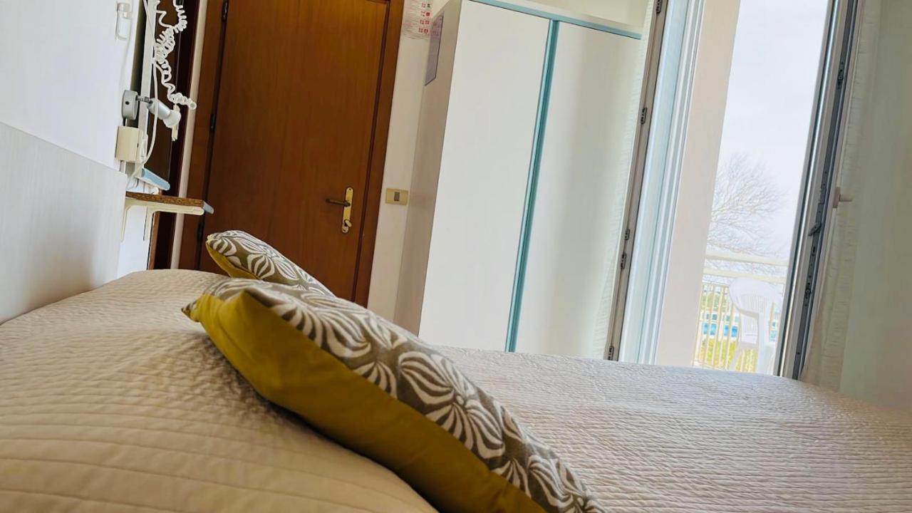Hotel Lima Lido Di Savio Zewnętrze zdjęcie